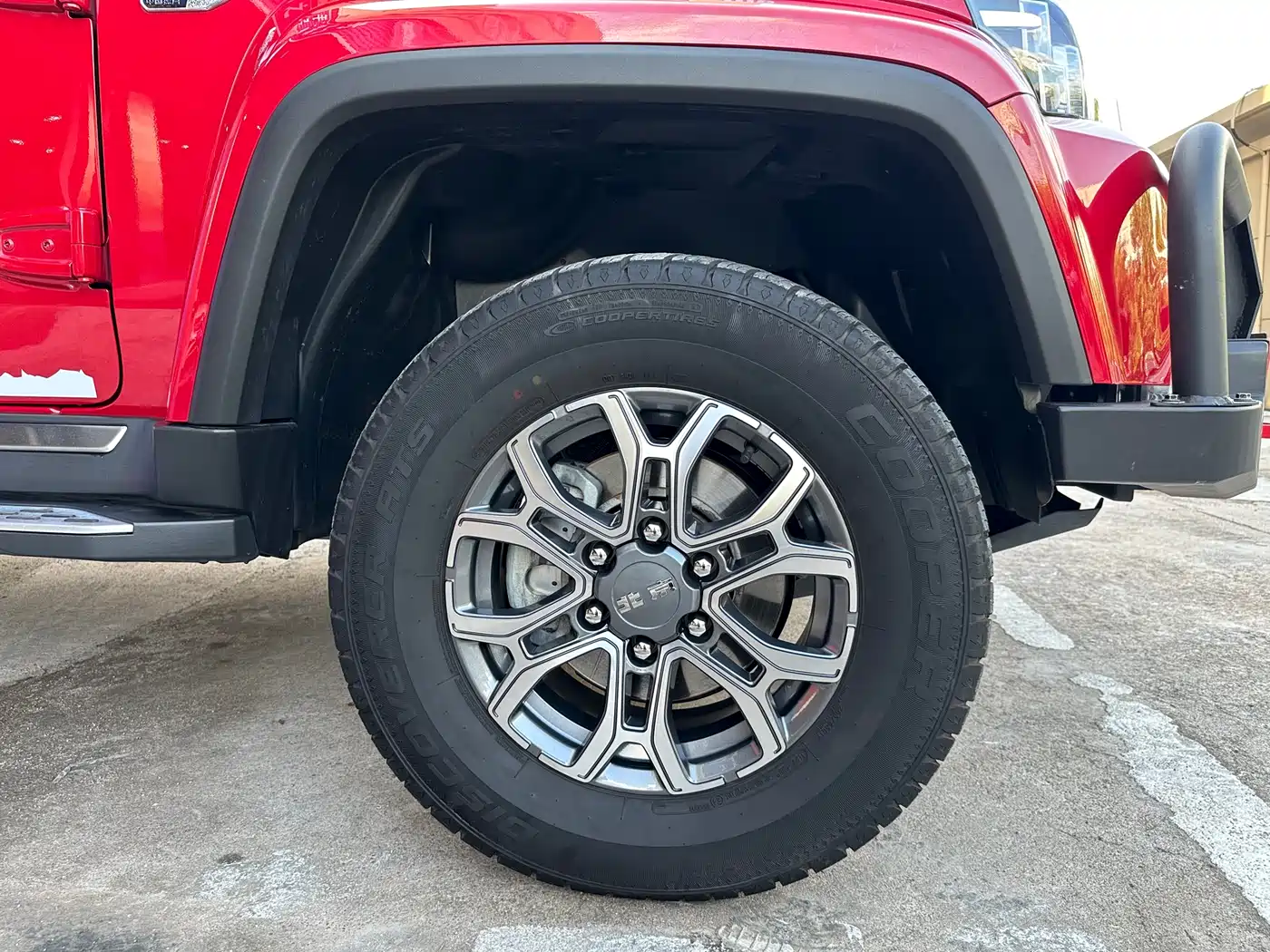 BAIC ORV Beijing Offroad BJ40 2023 2.0T Auto 4WD Urban Hunter Knight Edition фото 5