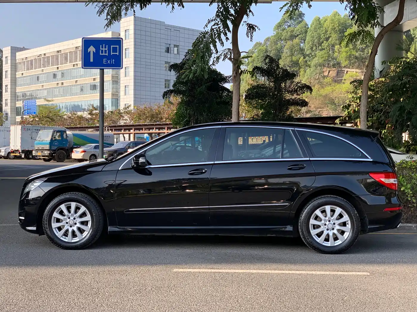 Mercedes-Benz R-Class 2014 R 320 4MATIC Business фото 7
