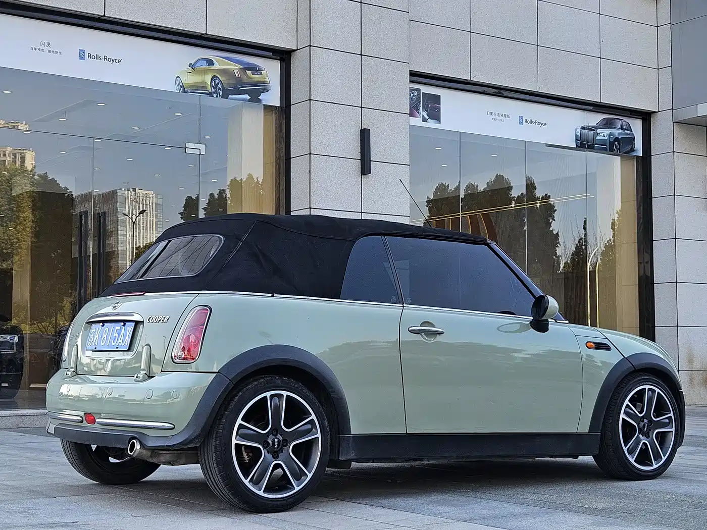 MINI MINI 2010 2004 1.6 COOPER CABRIO