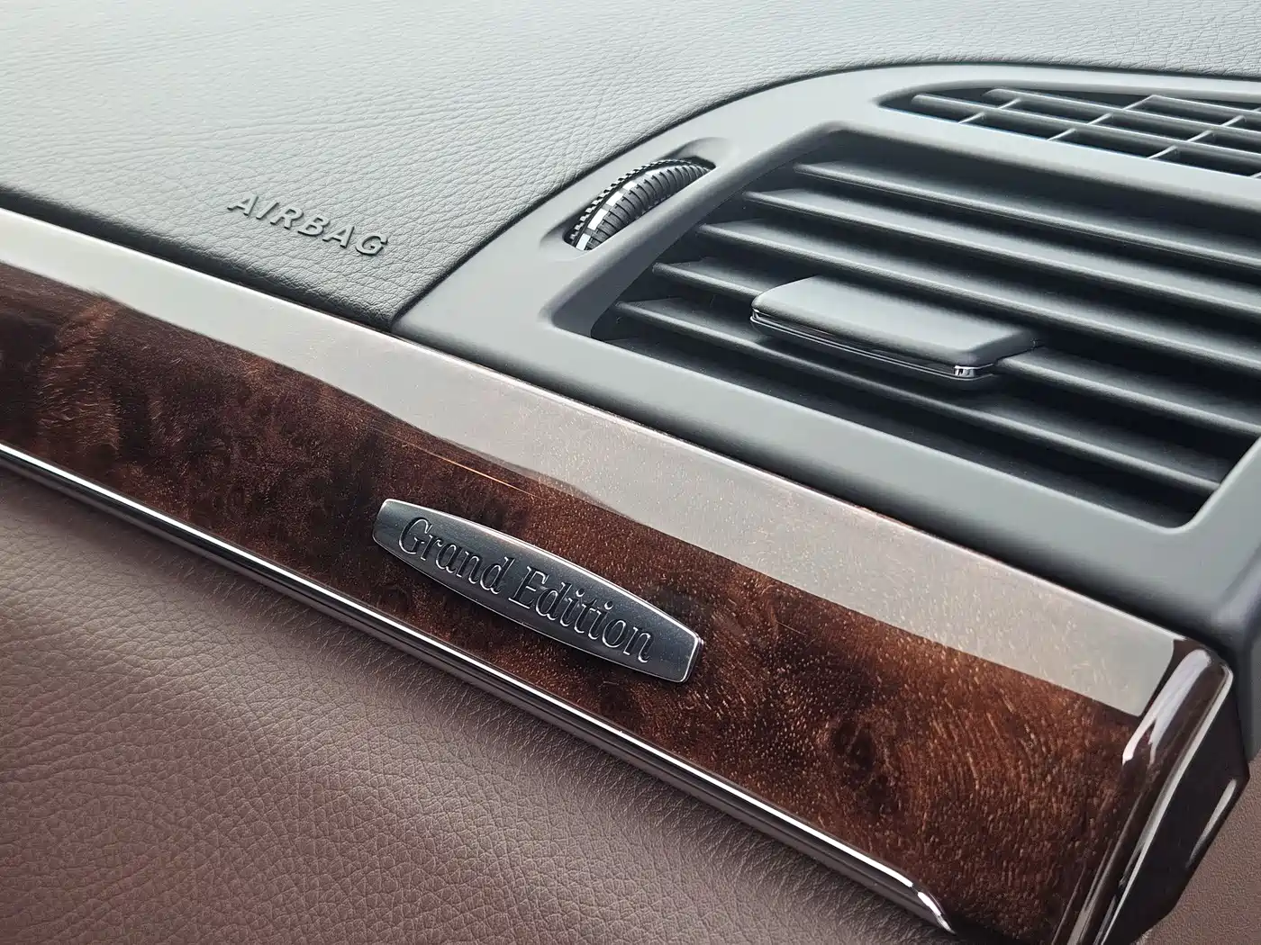 Mercedes-Benz S-Class 2012 S 350 L 4MATIC Grand Edition фото 19
