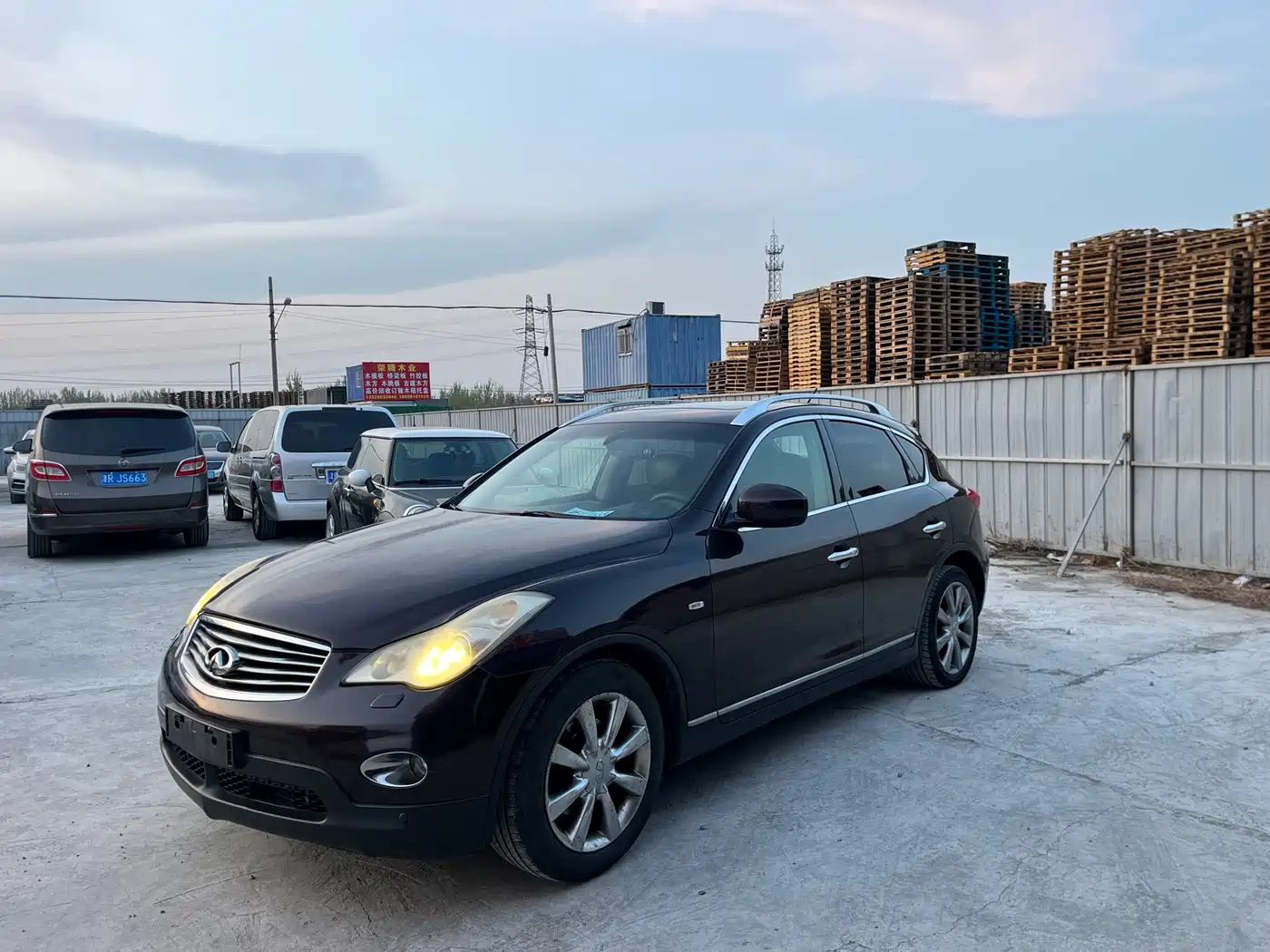 Infiniti EX 2011 2010 Model EX25 Prestige Edition