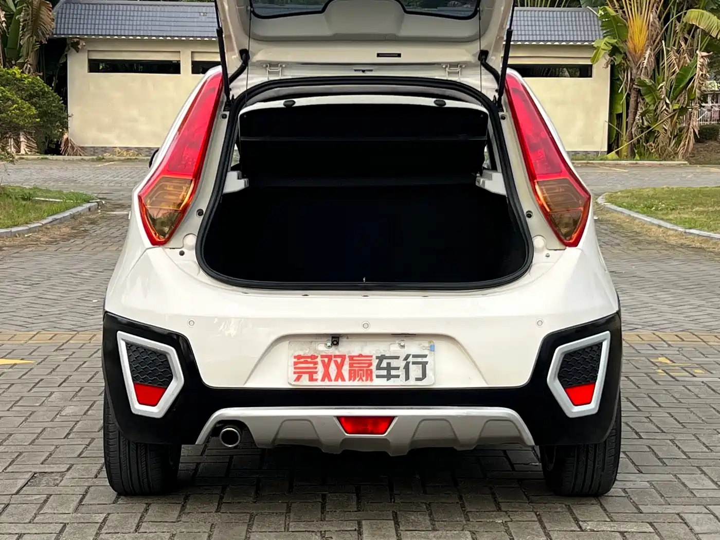 MG 3SW 2016 2015 1.5L AMT Elite