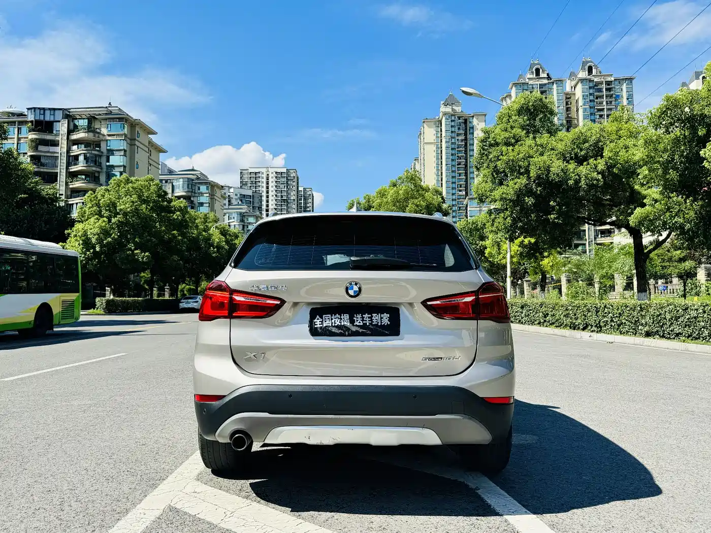 BMW X1 2019 sDrive18Li Premium Model фото 13