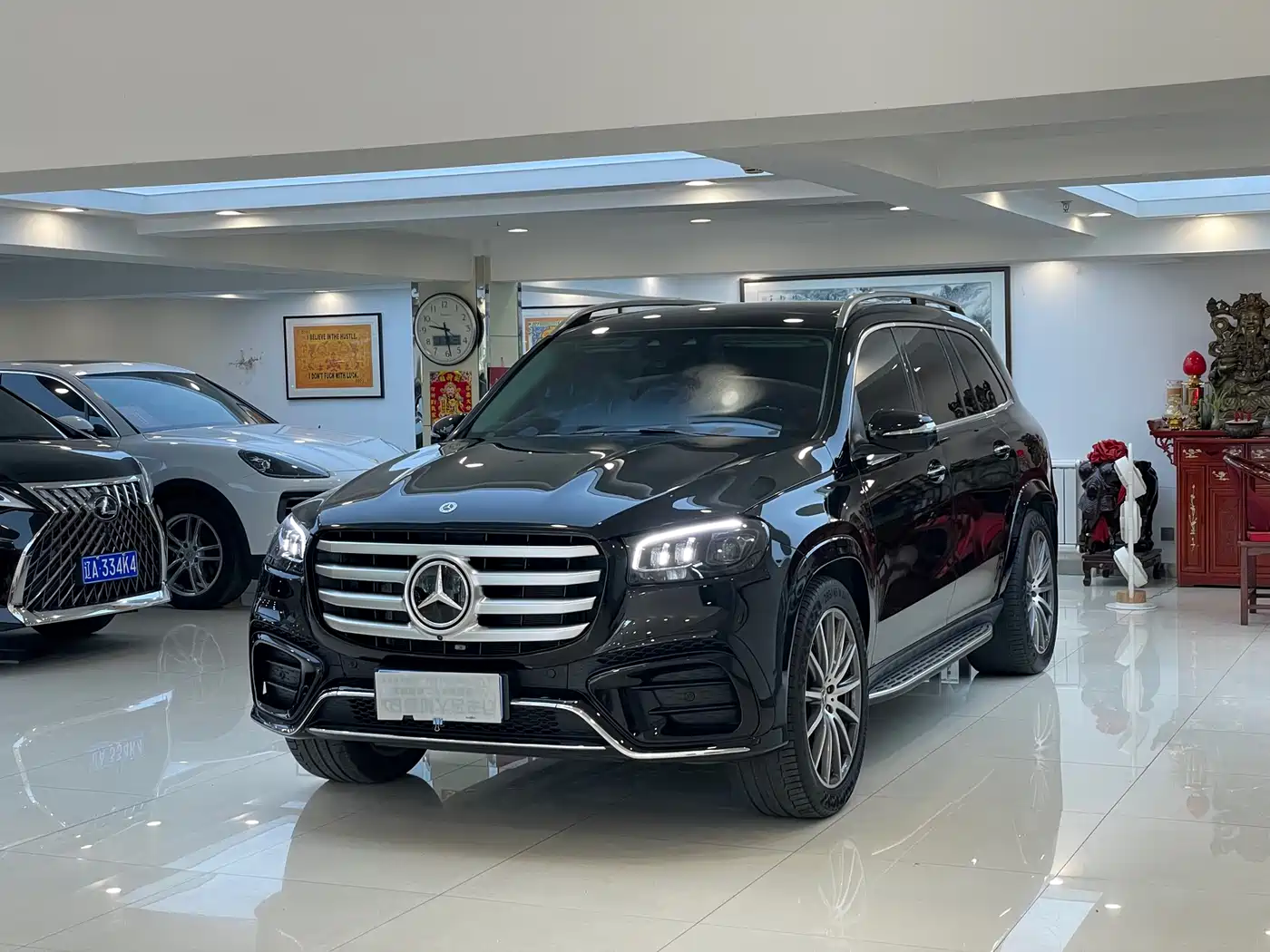 Mercedes-Benz GLS 2024 Model GLS 450 4MATIC Luxury фото 3
