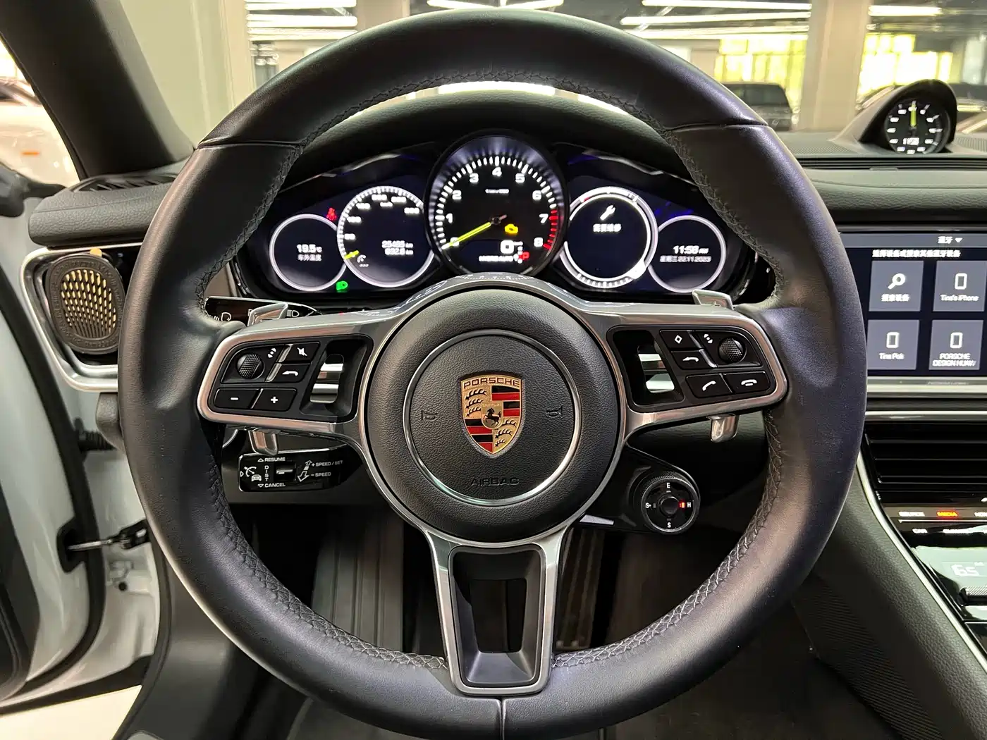 Porsche Panamera New Energy 2018 Panamera 4 E-Hybrid 2.9T фото 8