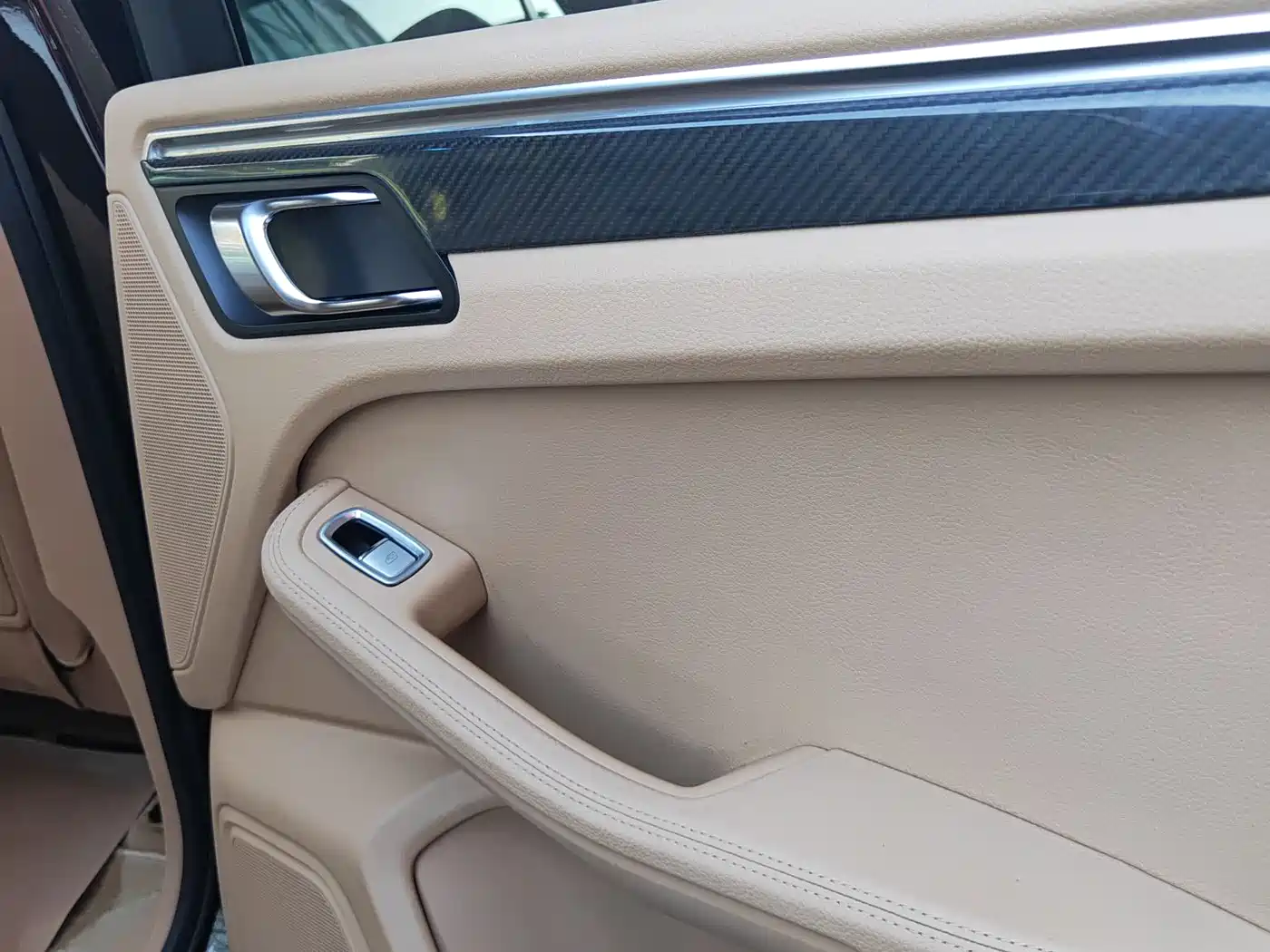 Porsche Macan 2017 Macan 2.0T фото 16