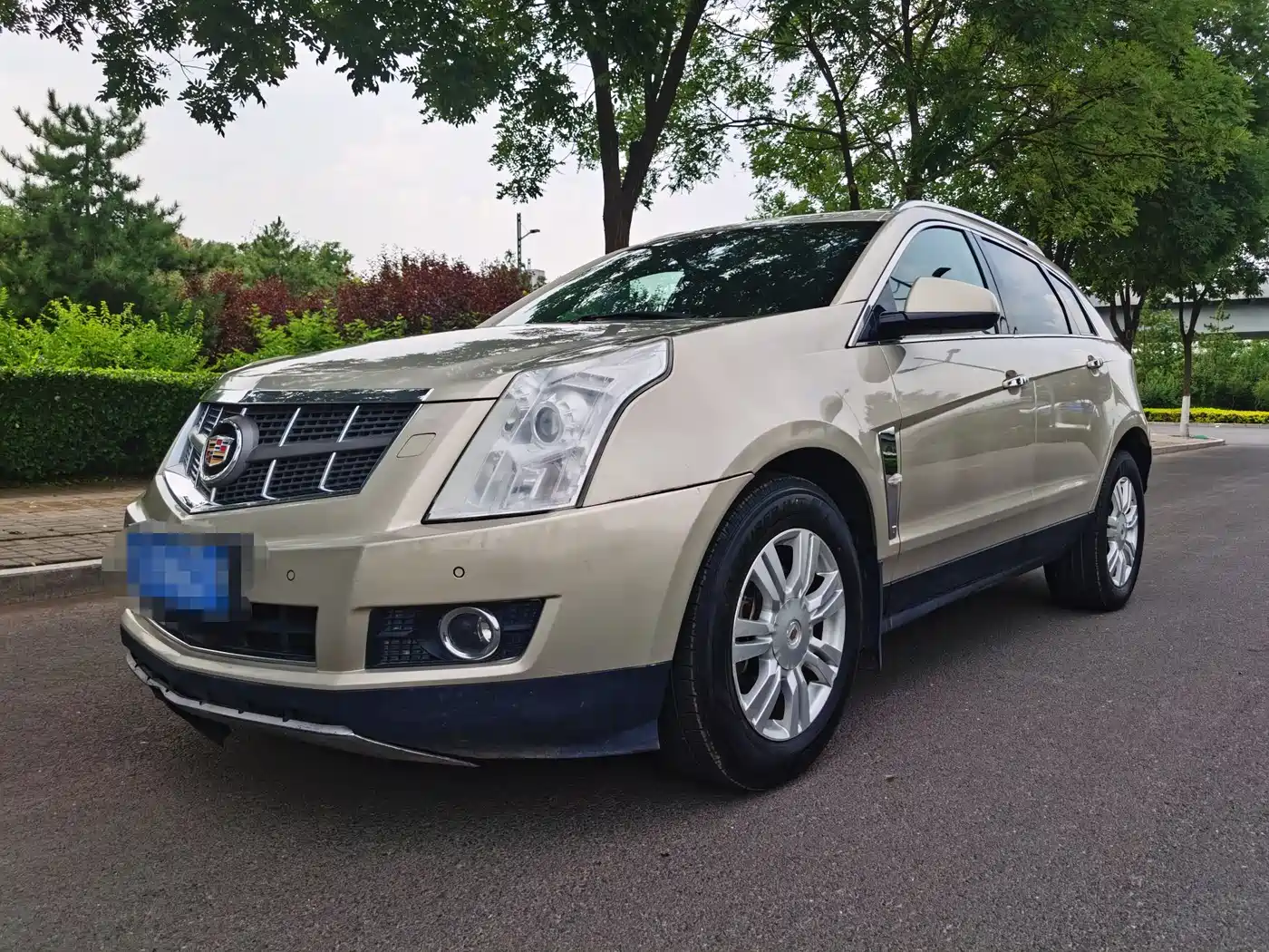 Cadillac SRX 2011 Model 3.0L Luxury