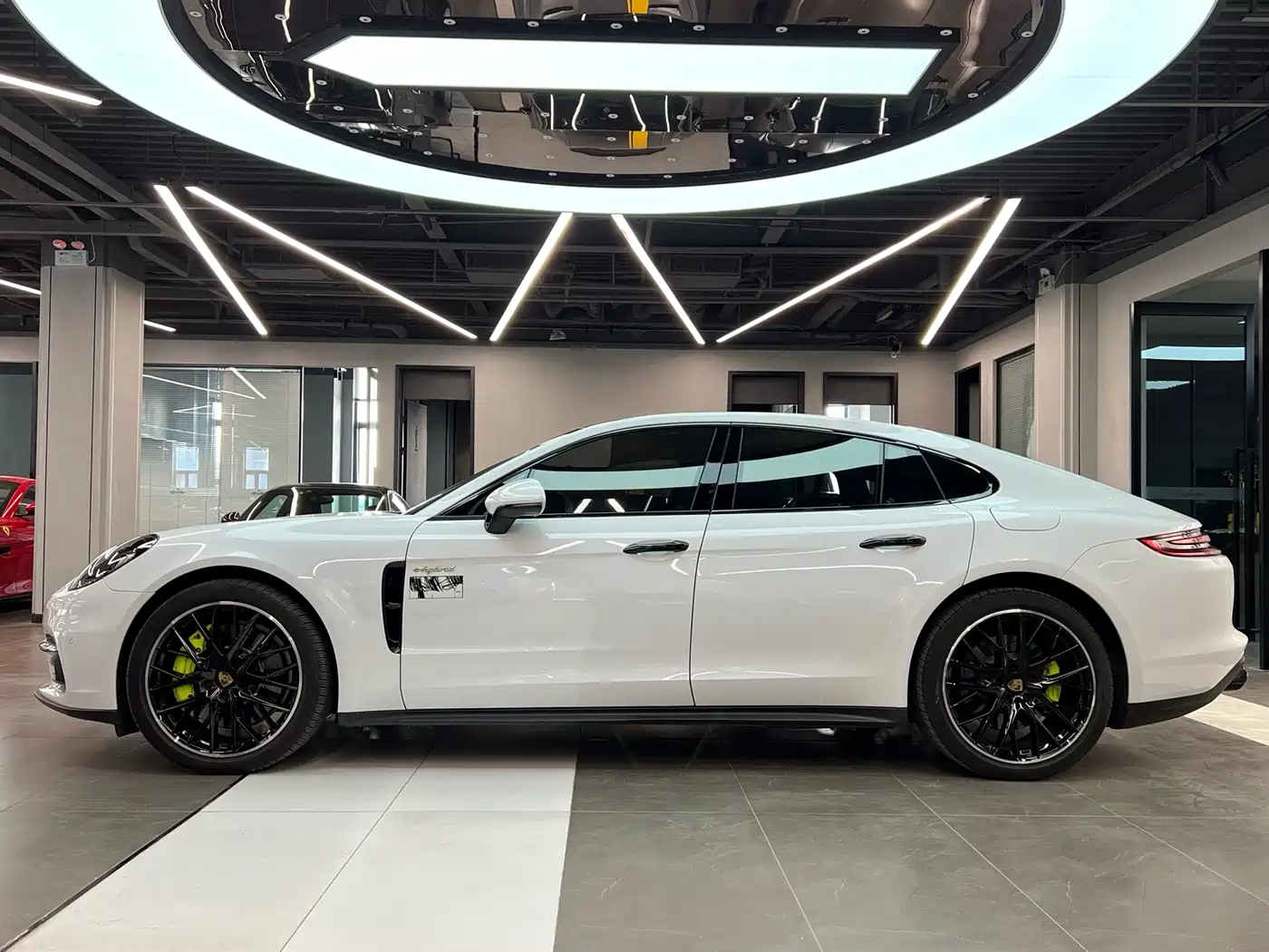 Porsche Panamera New Energy 2018 Panamera 4 E-Hybrid 2.9T фото 4