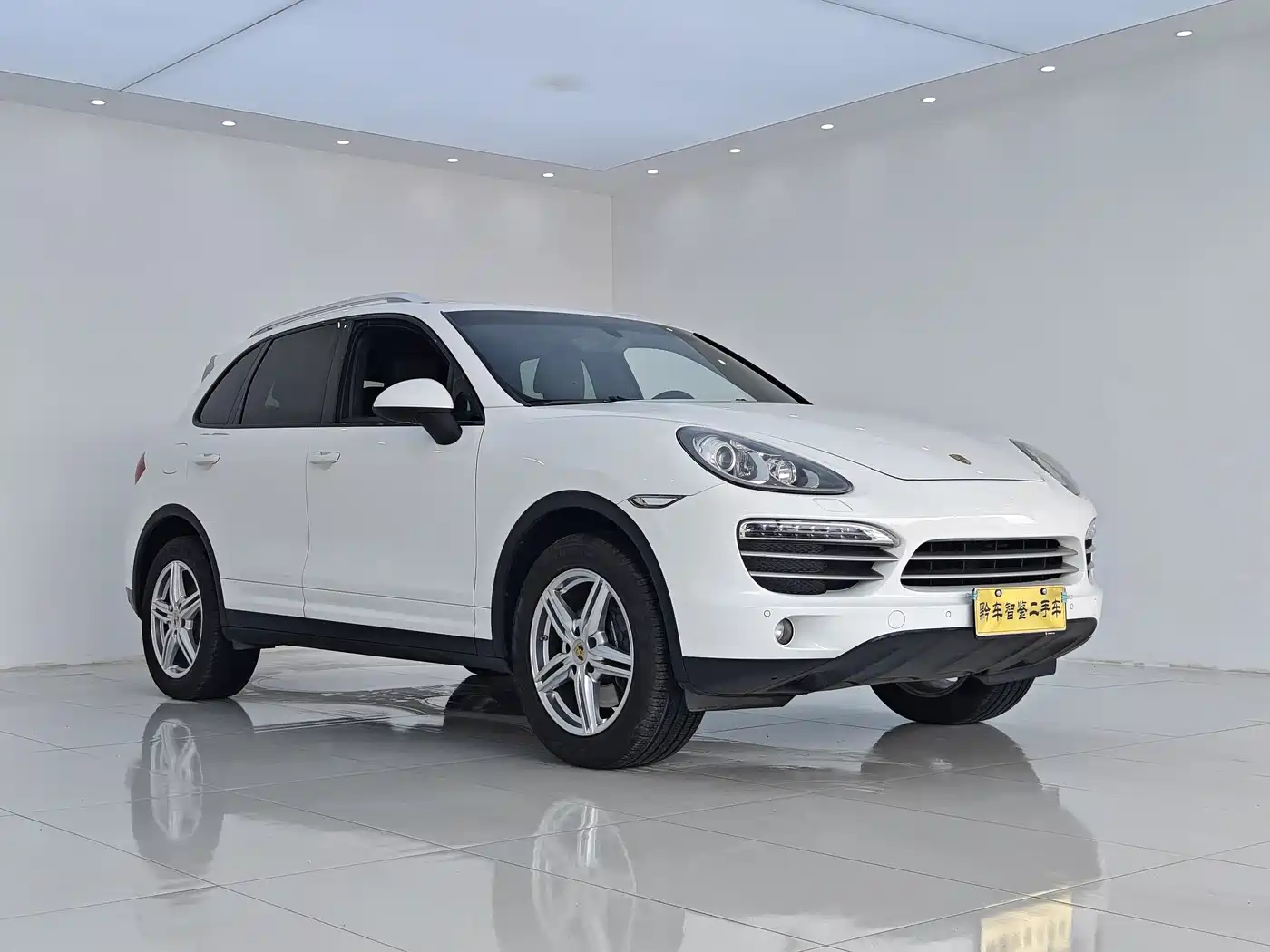 Porsche Cayenne фото 3