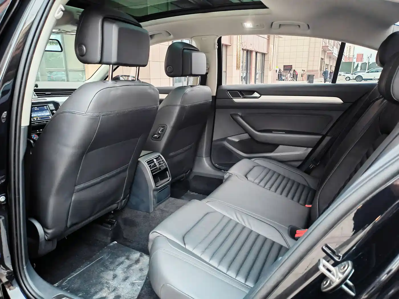 Volkswagen Magotan 2019 330TSI DSG Leading China VI фото 10