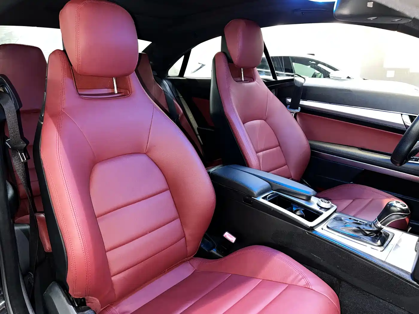 Mercedes-Benz E-Class (Import) 2010 E 260 CGI Coupe фото 14