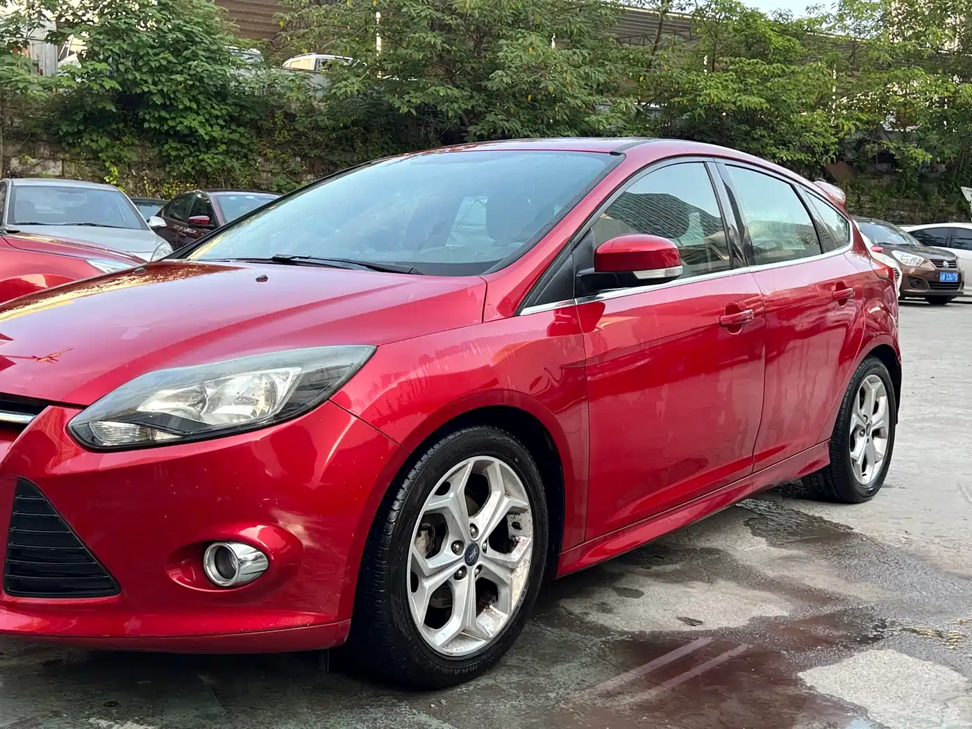 Photo 2 - Ford Focus