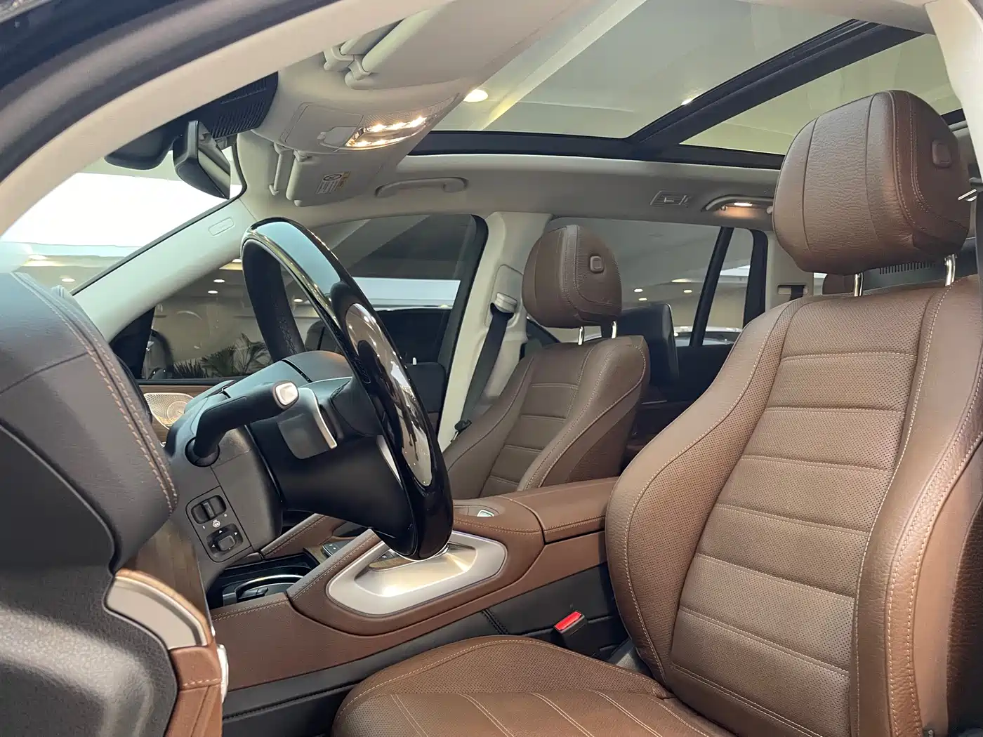 Mercedes-Benz GLS 2024 Model GLS 450 4MATIC Luxury фото 6