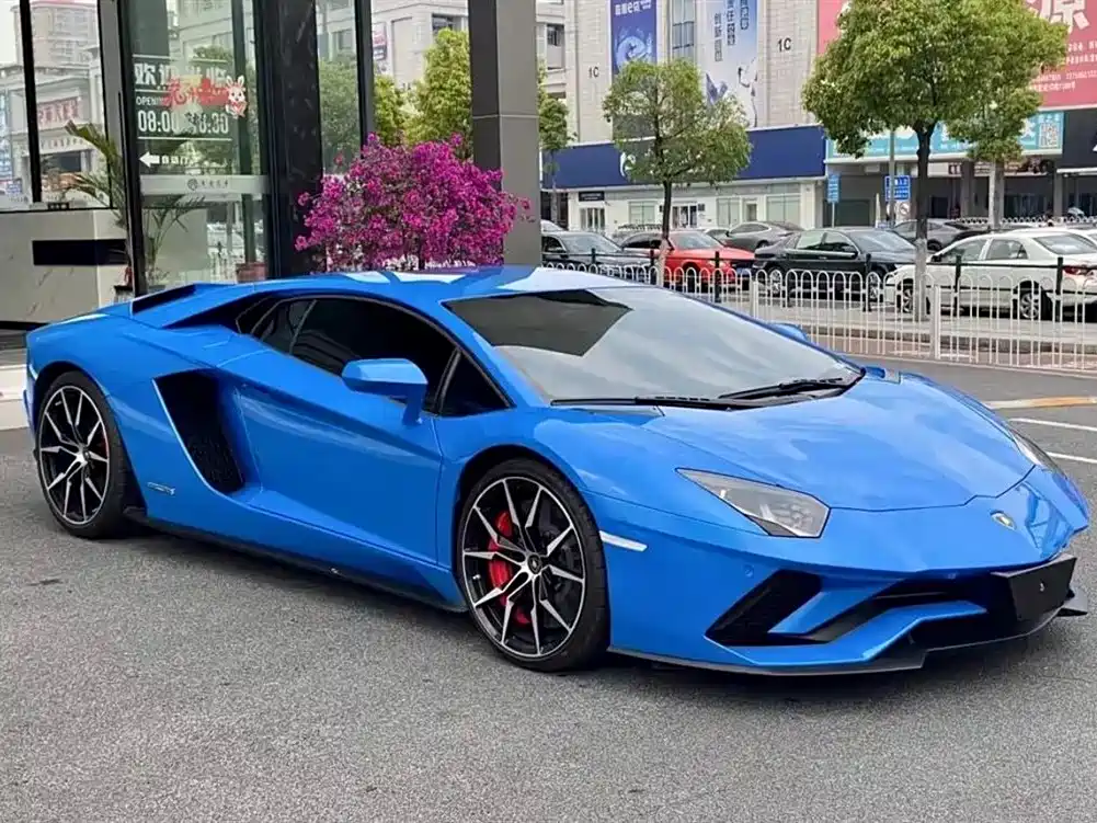 Lamborghini Aventador 2017 Aventador S фото 3