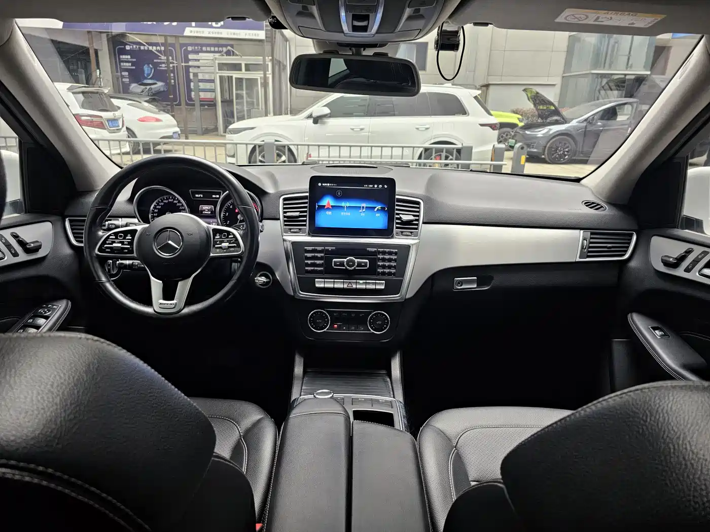 Mercedes-Benz M-Class 2014 ML 320 4MATIC фото 15