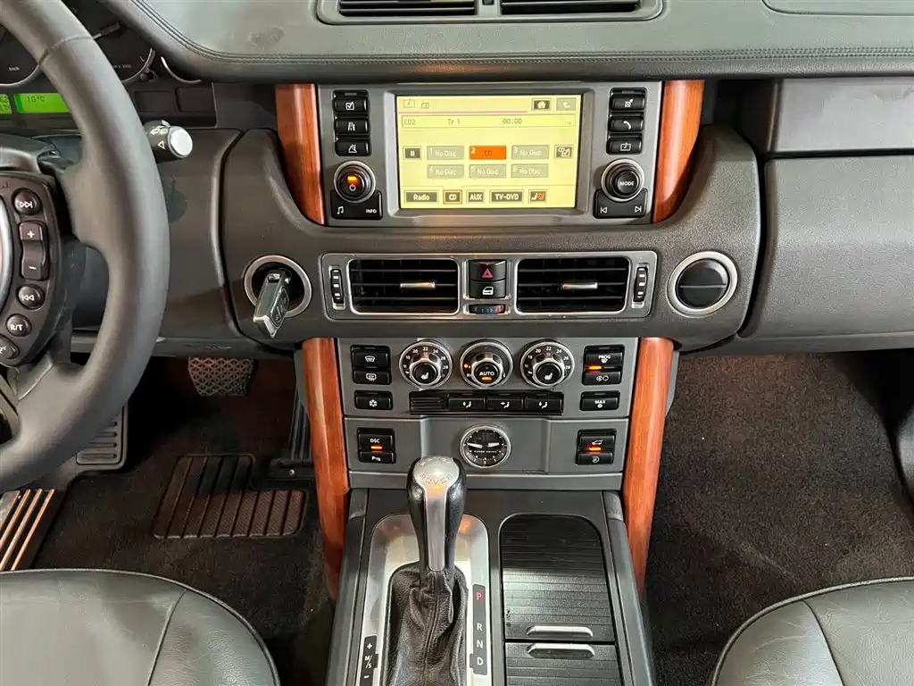 Land Rover Range Rover 2007 Model V8 4.4 фото 16