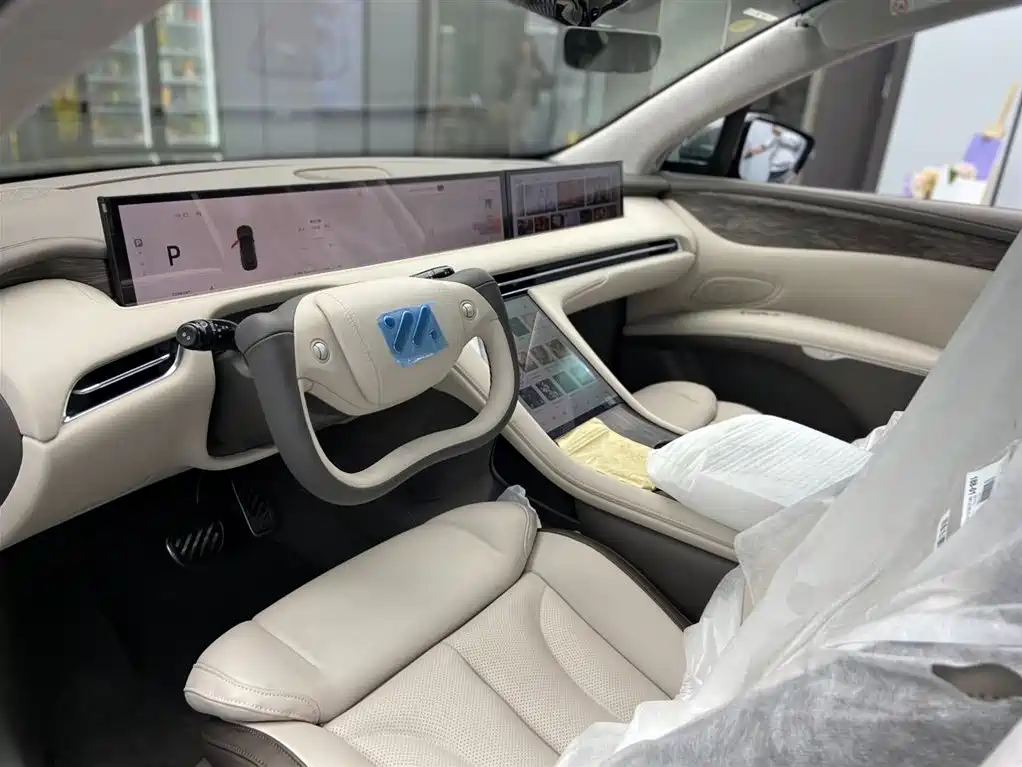 ZHIJI AUTOMOBILE ZHIJI LS7