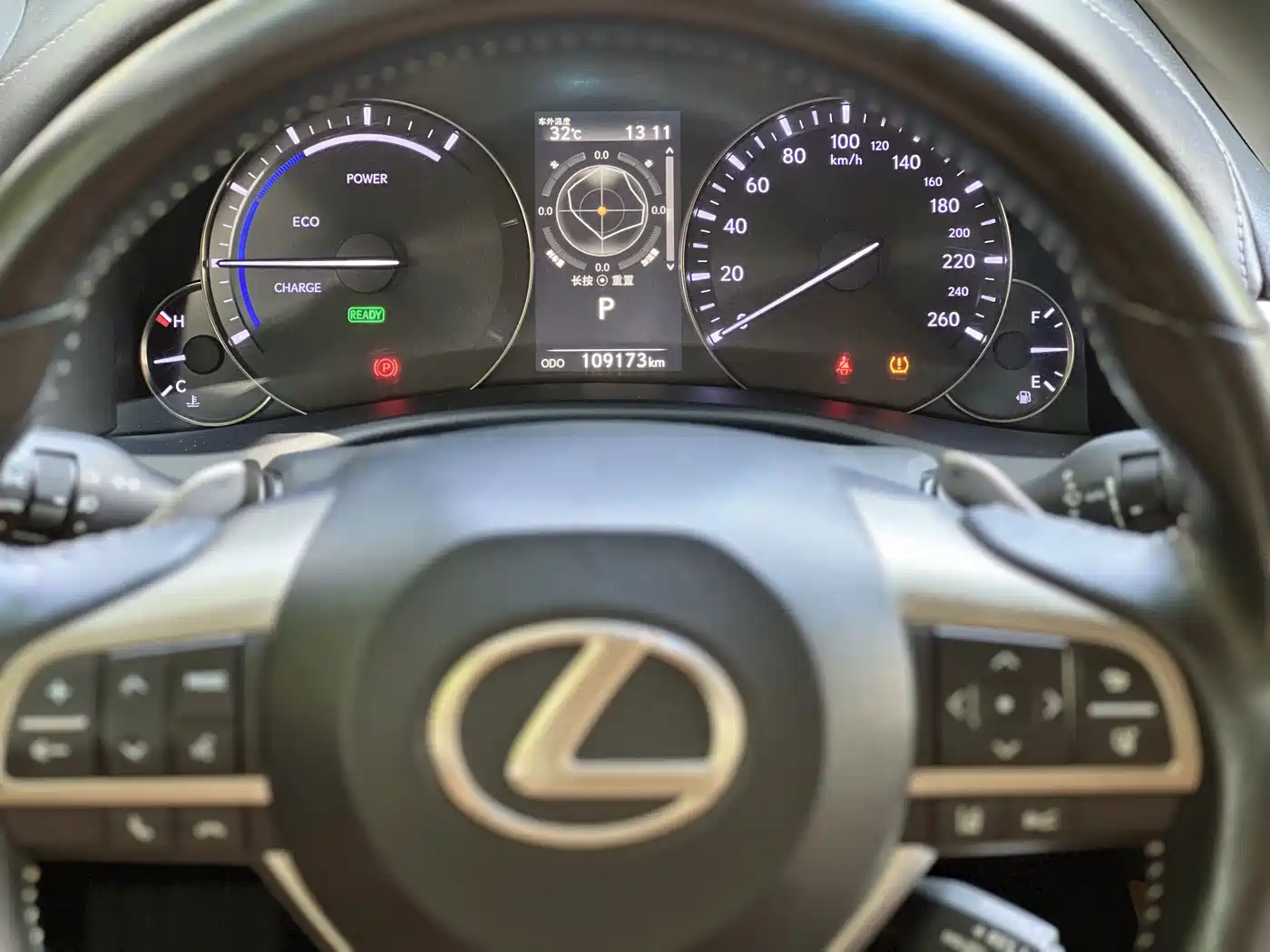 Lexus GS 2016 300h Leading Edition фото 12