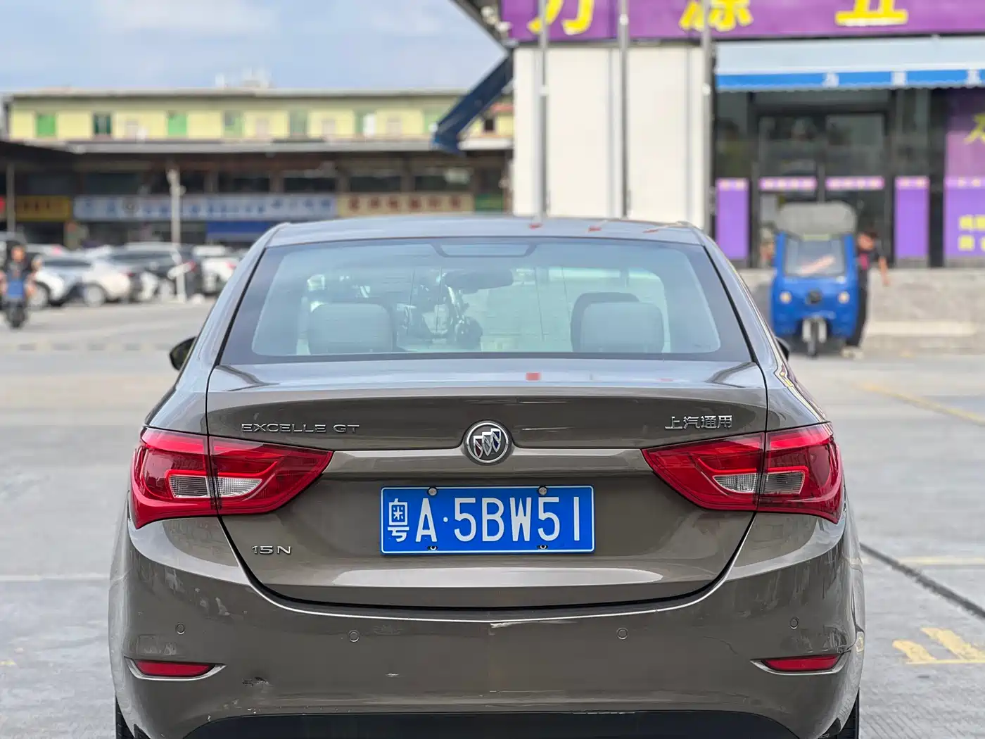 Buick Excelle 2016 15N Automatic Elite фото 5