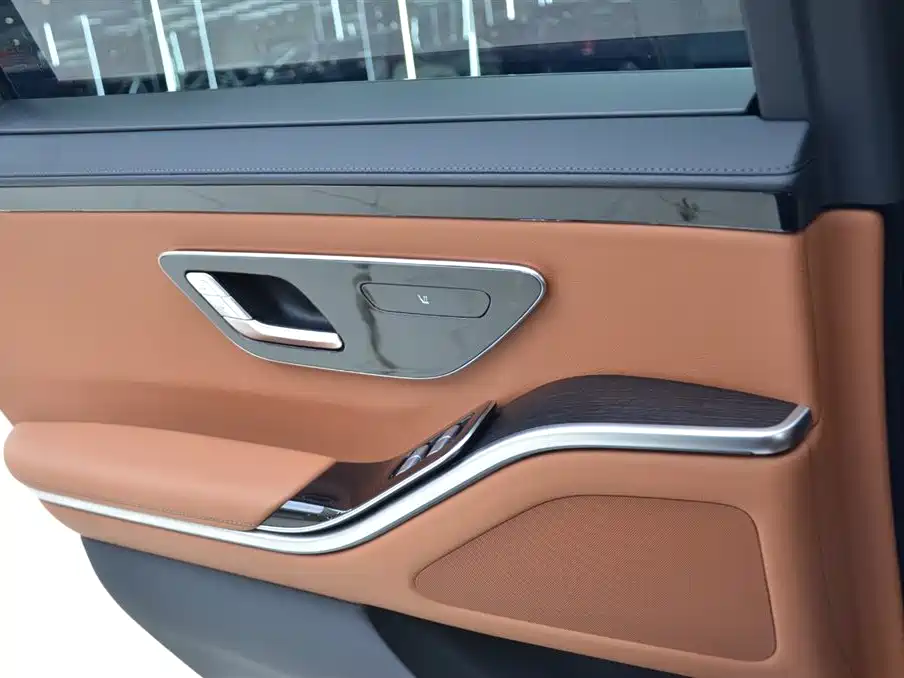 Mercedes-Benz S-Class 2024 S 400 L Business Edition фото 12