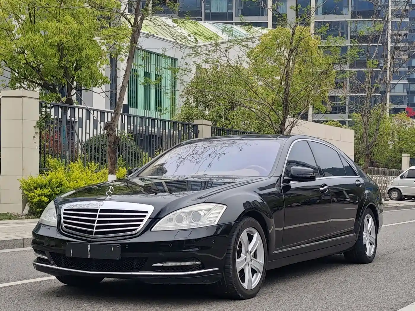 Mercedes-Benz S-Class 2010 Model S 400 L HYBRID
