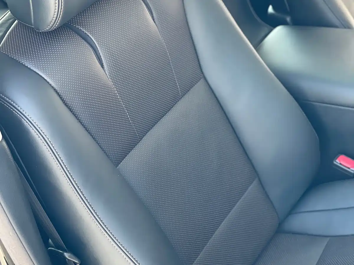 Lexus LS 2014 600hL фото 25