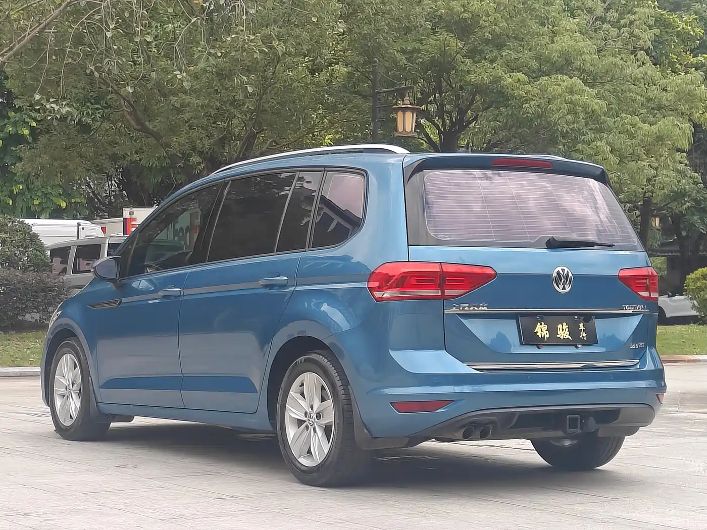 Volkswagen Touran 2018 Touran L 280TSI DSG Trendline 7-seater China V фото 6