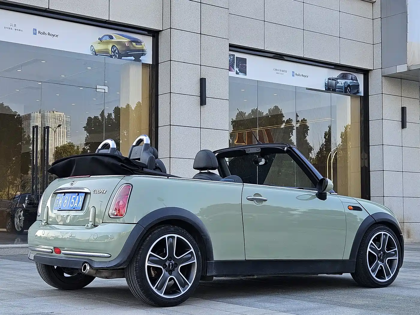 MINI MINI 2010 2004 1.6 COOPER CABRIO