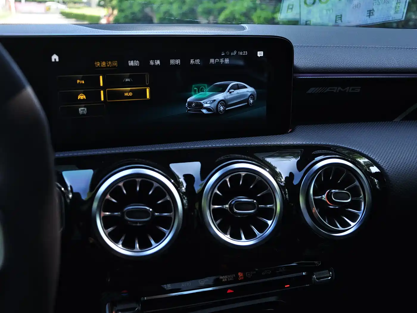 MERCEDES-BENZ CLA AMG