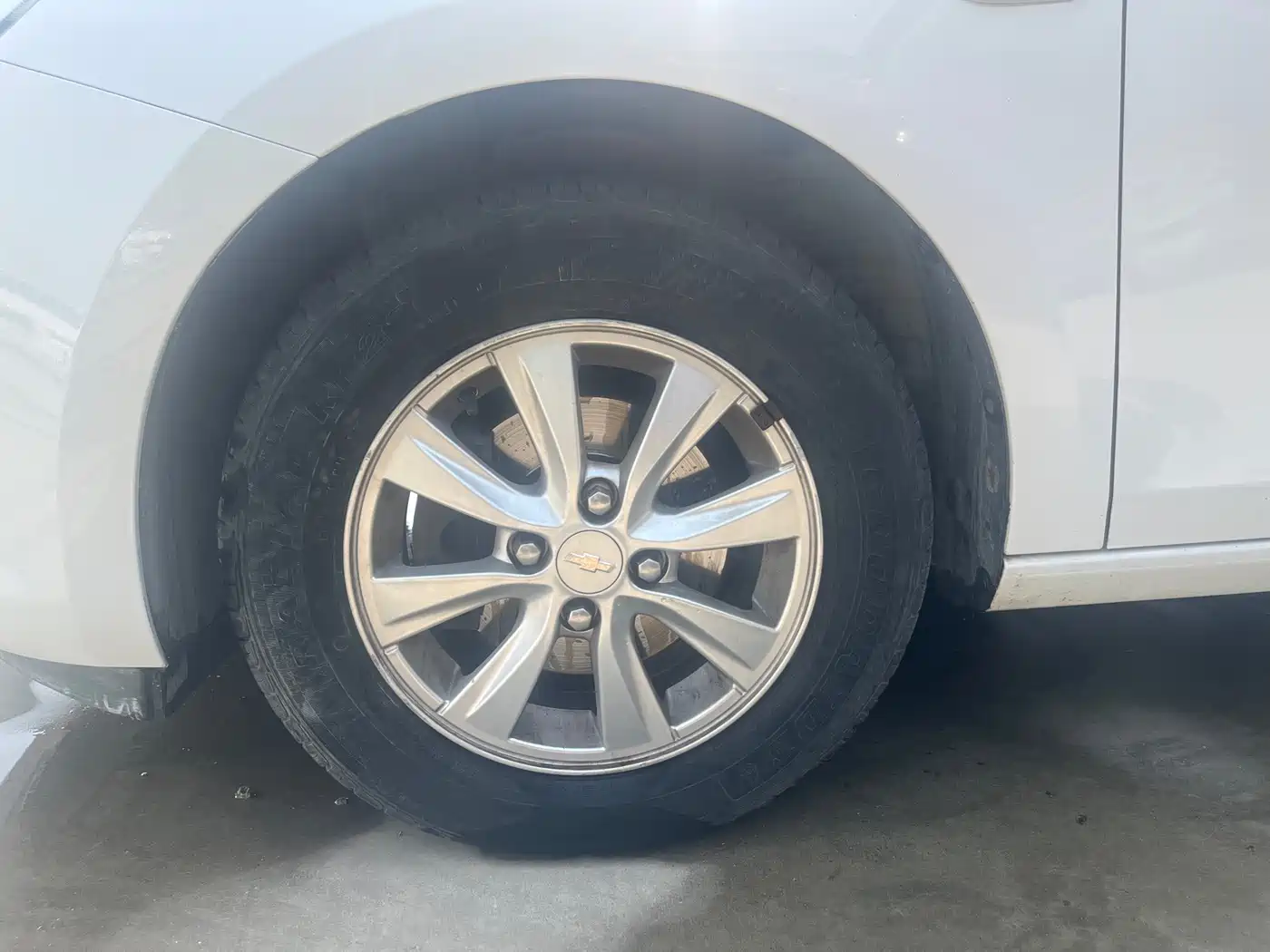 Chevrolet Sail 2015 Sail 3 1.3L AMT Ideal Edition фото 11