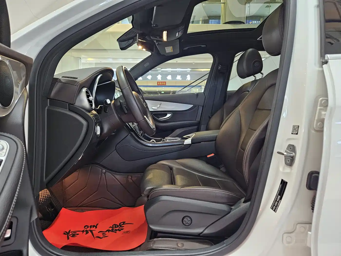 Mercedes-Benz GLC 2020 Facelift GLC 260 L 4MATIC Dynamic фото 6