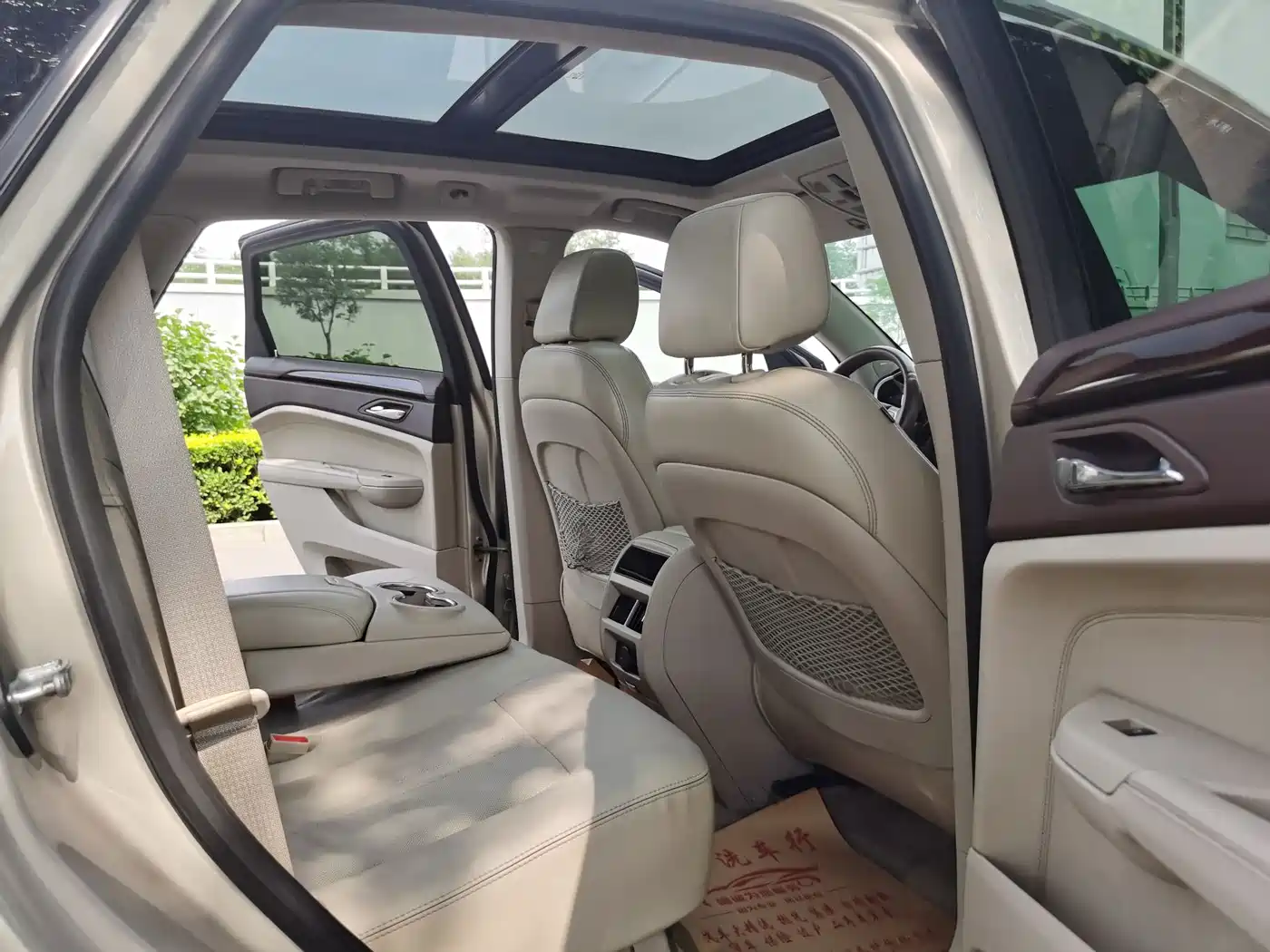 Cadillac SRX 2011 Model 3.0L Luxury фото 33