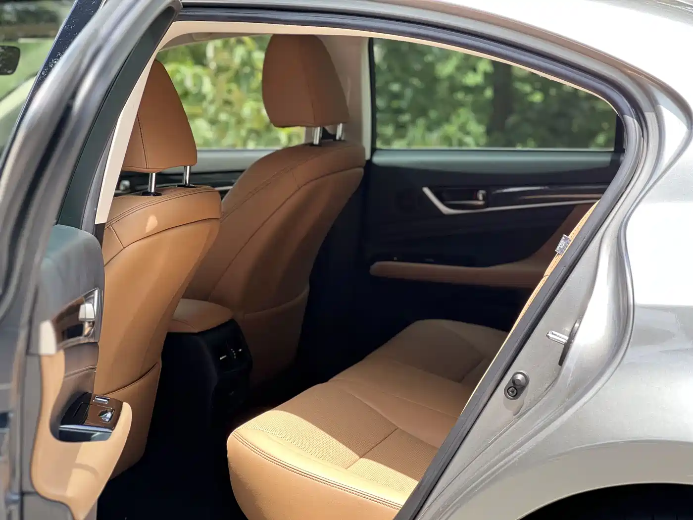 Lexus GS 2016 300h Leading Edition фото 17