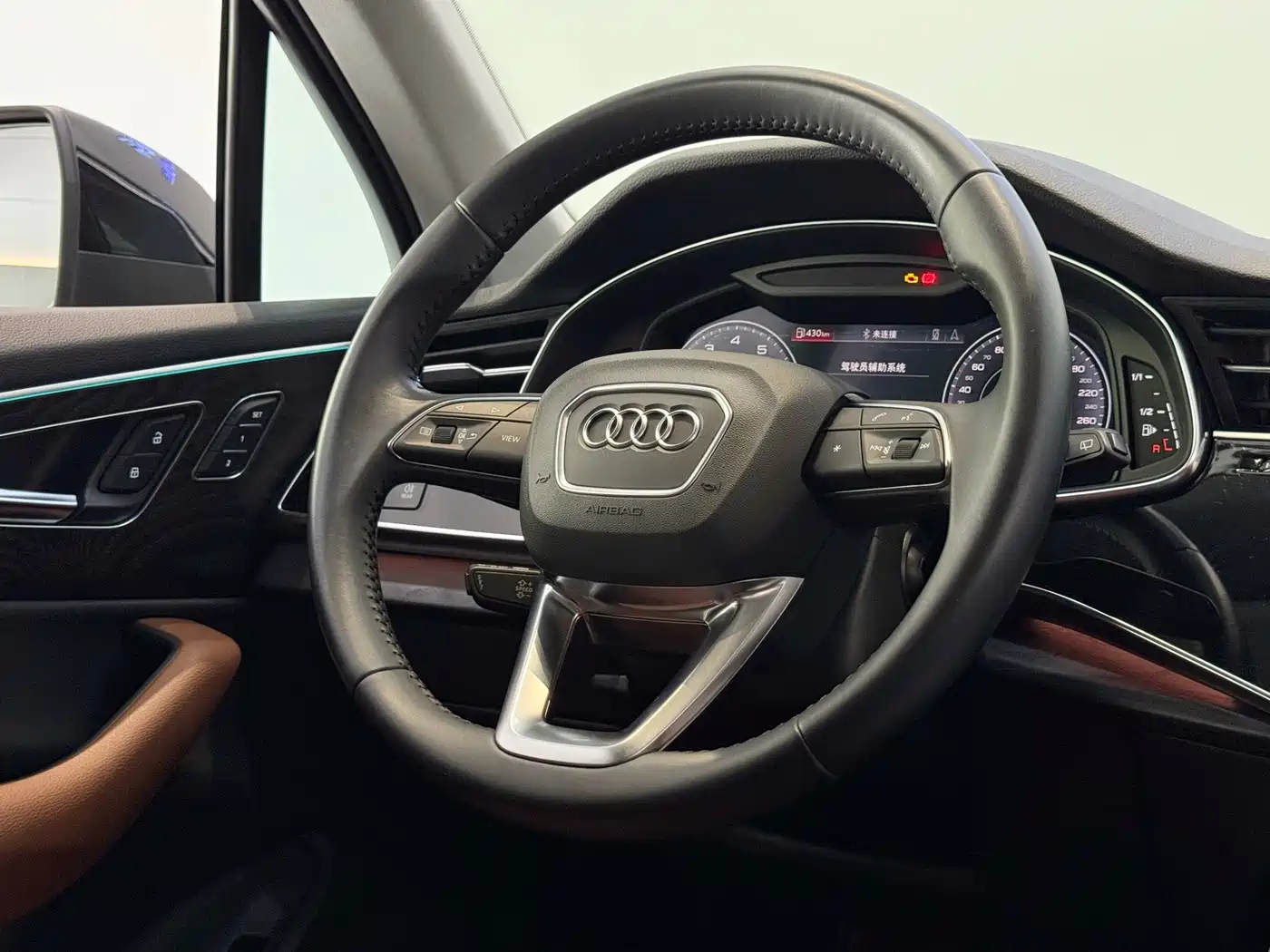 Audi Q7 2020 55 TFSI quattro S line Sport фото 18