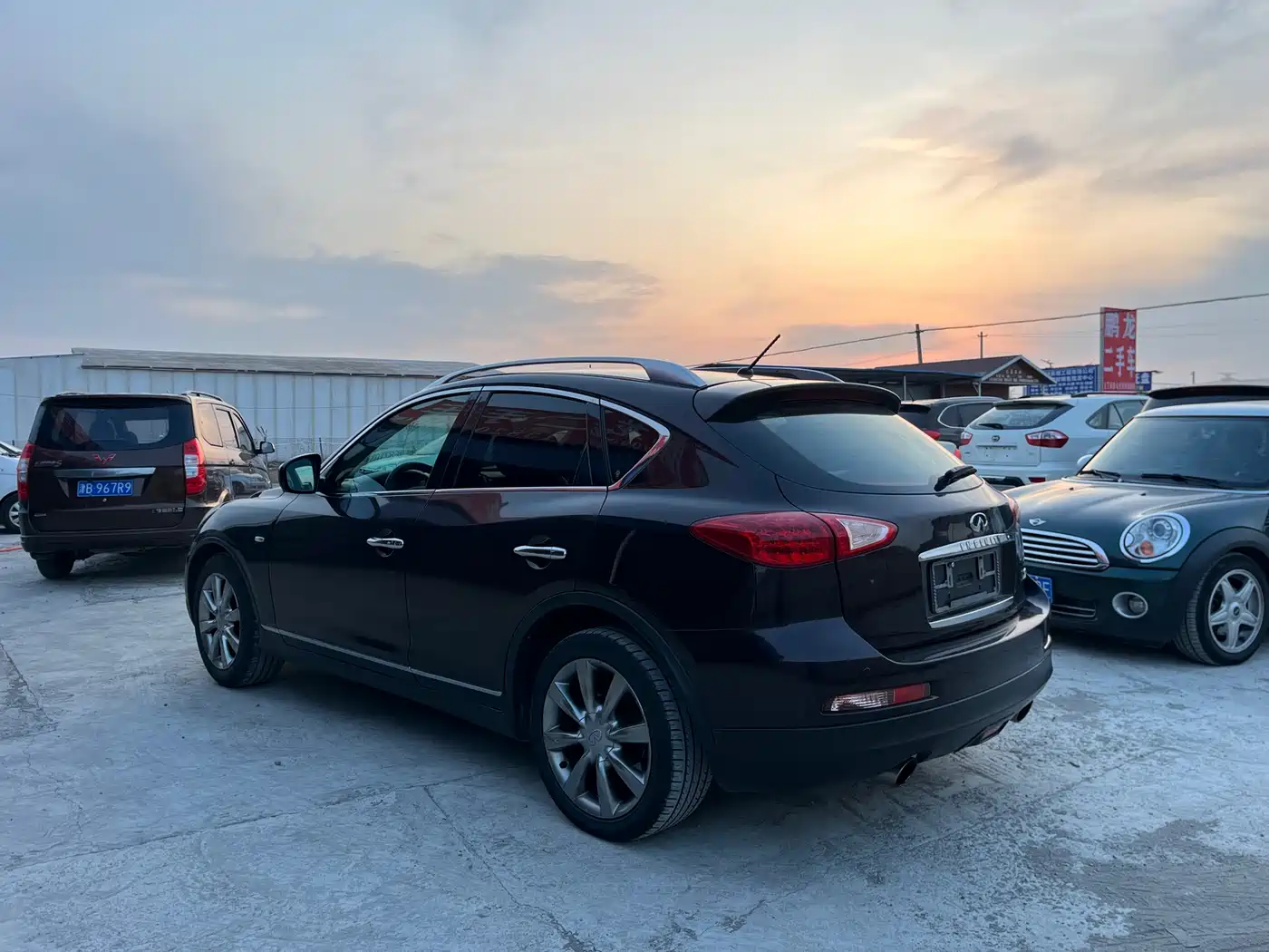Infiniti EX 2011 2010 Model EX25 Prestige Edition