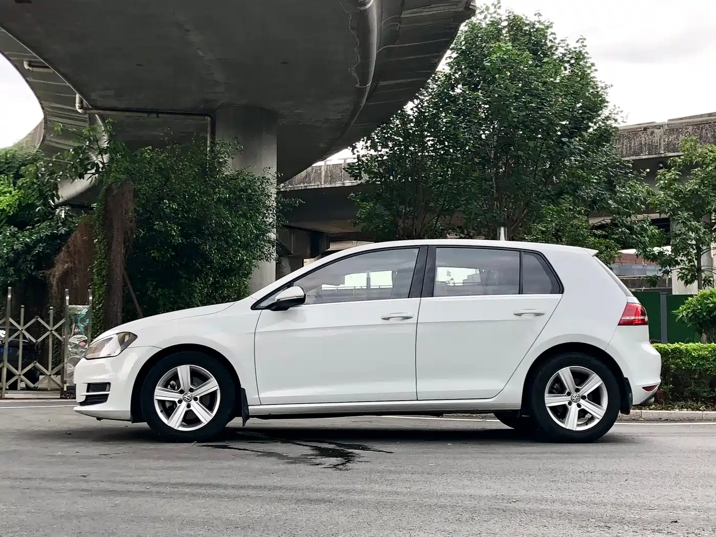Volkswagen Golf 2015 1.4TSI Automatic Comfort фото 3