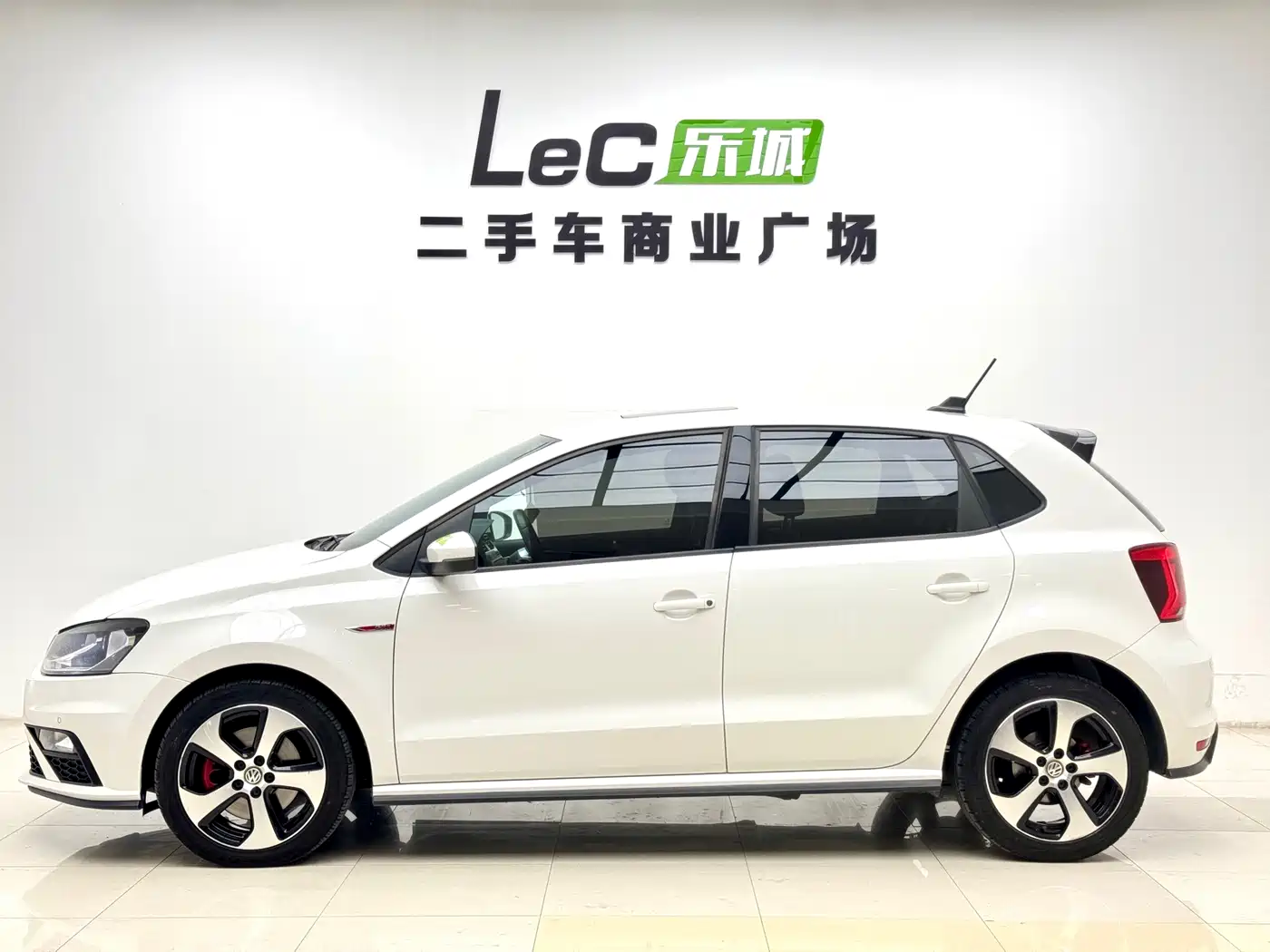 Volkswagen Polo 2016 1.4TSI GTI фото 3