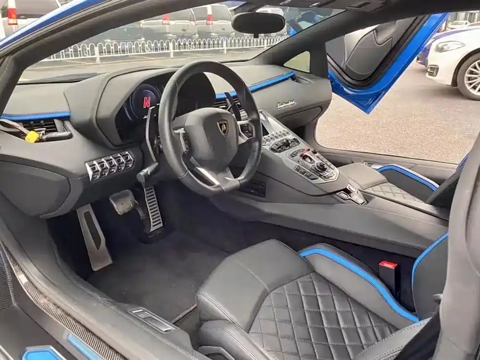 Lamborghini Aventador 2017 Aventador S фото 6