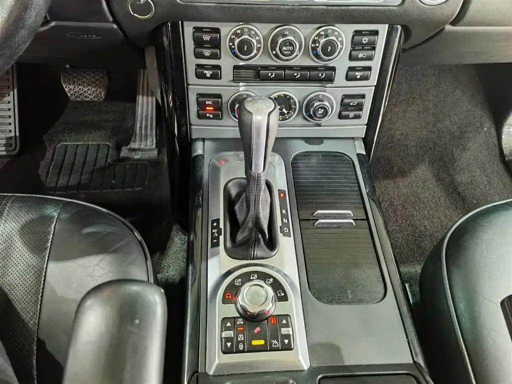 Land Rover Range Rover 2007 Model V8 4.4 фото 17