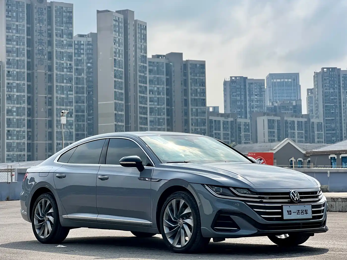 Volkswagen FAW-Volkswagen CC 2023 380TSI Eye-catching Edition фото 3