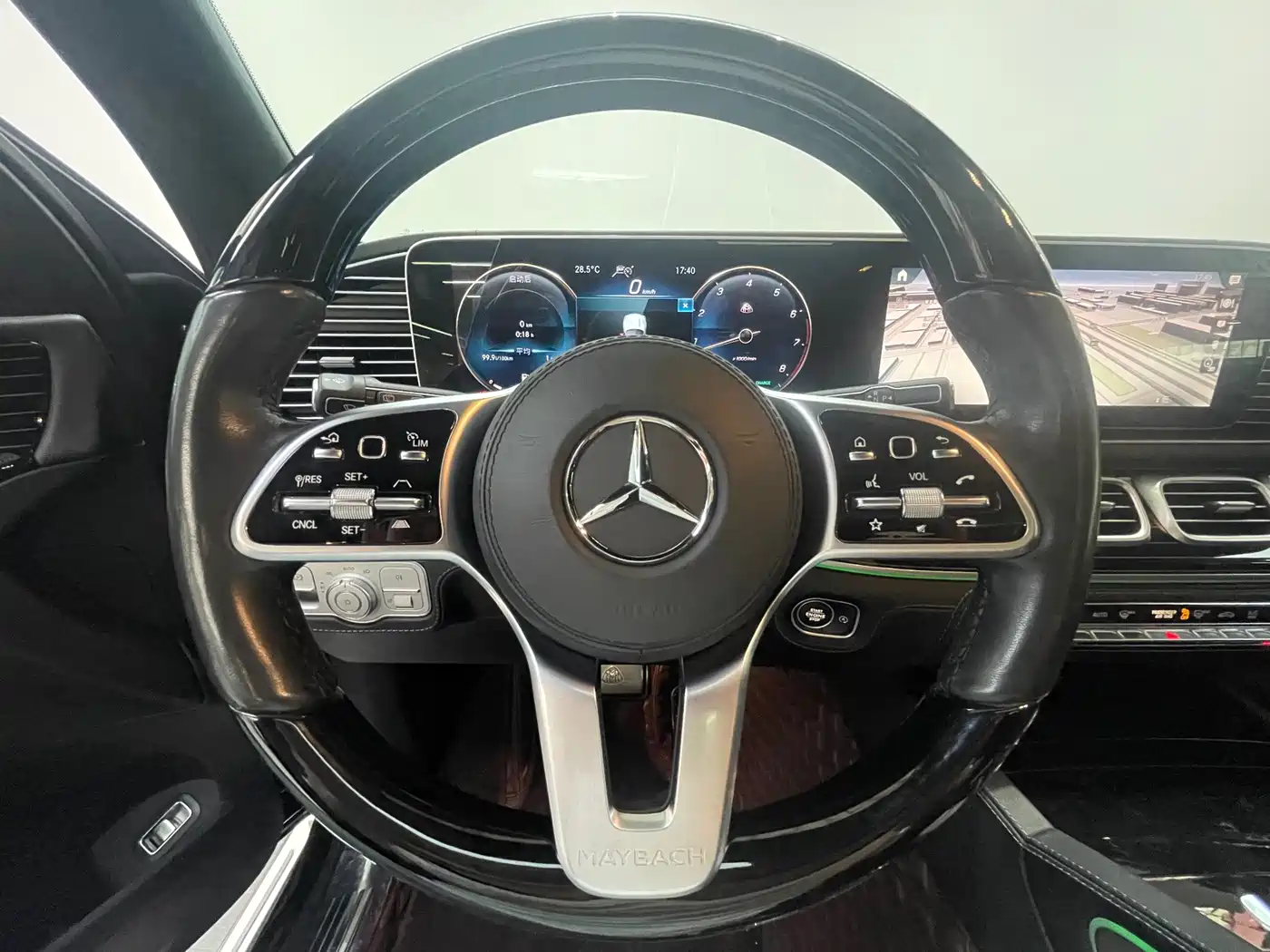 MERCEDES-BENZ MAYBACH GLS