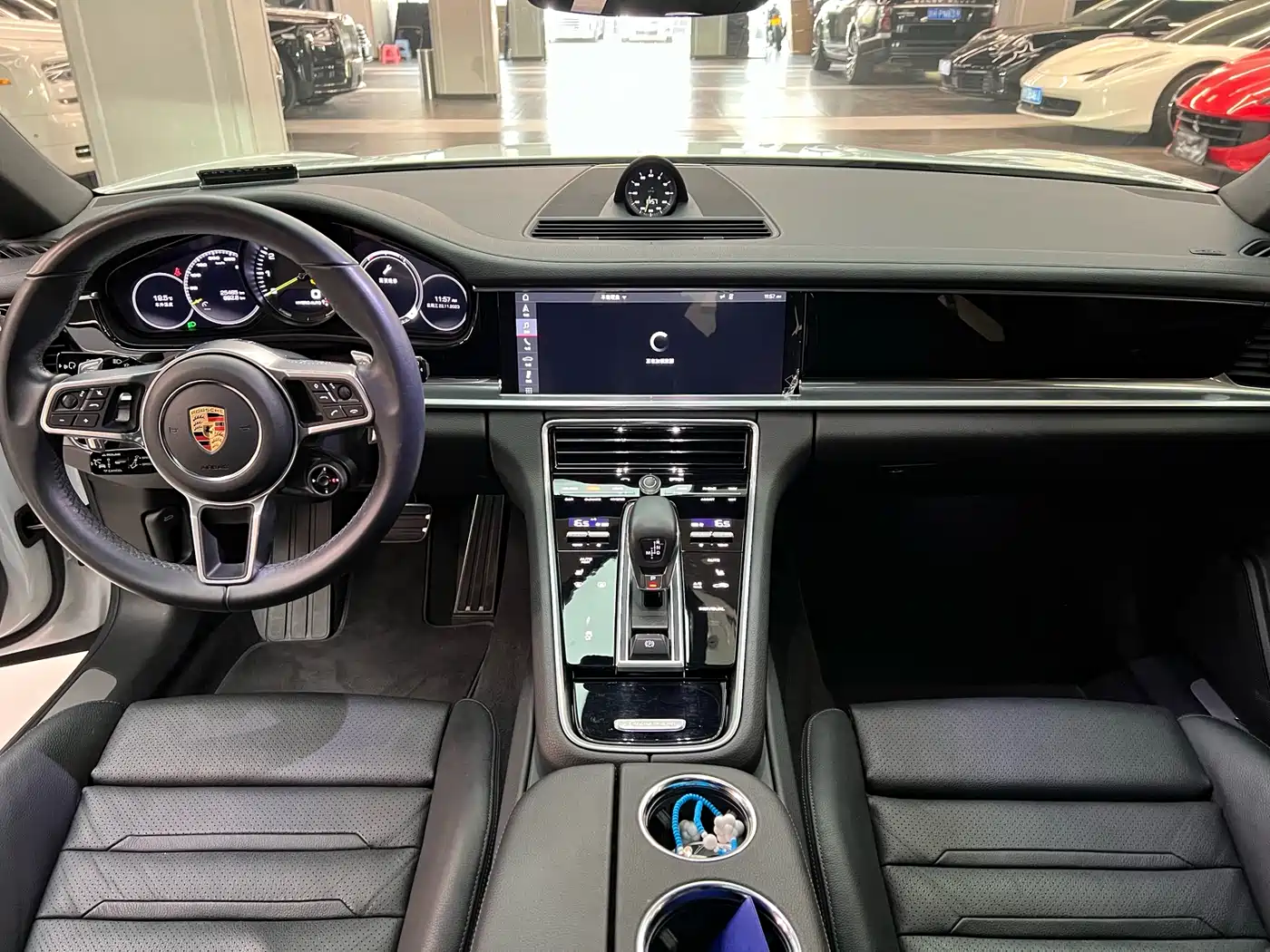 Porsche Panamera New Energy 2018 Panamera 4 E-Hybrid 2.9T фото 6
