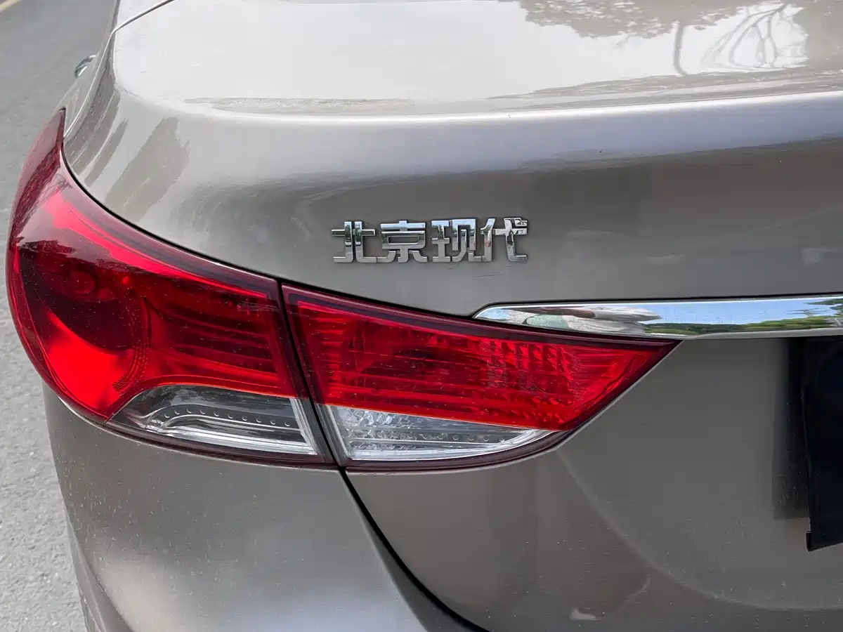 Hyundai Langdong 2015 1.6L Auto Exclusive фото 19