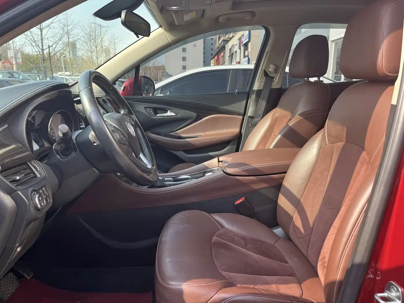 Buick Envision Plus 2017 20T FWD Elite фото 10