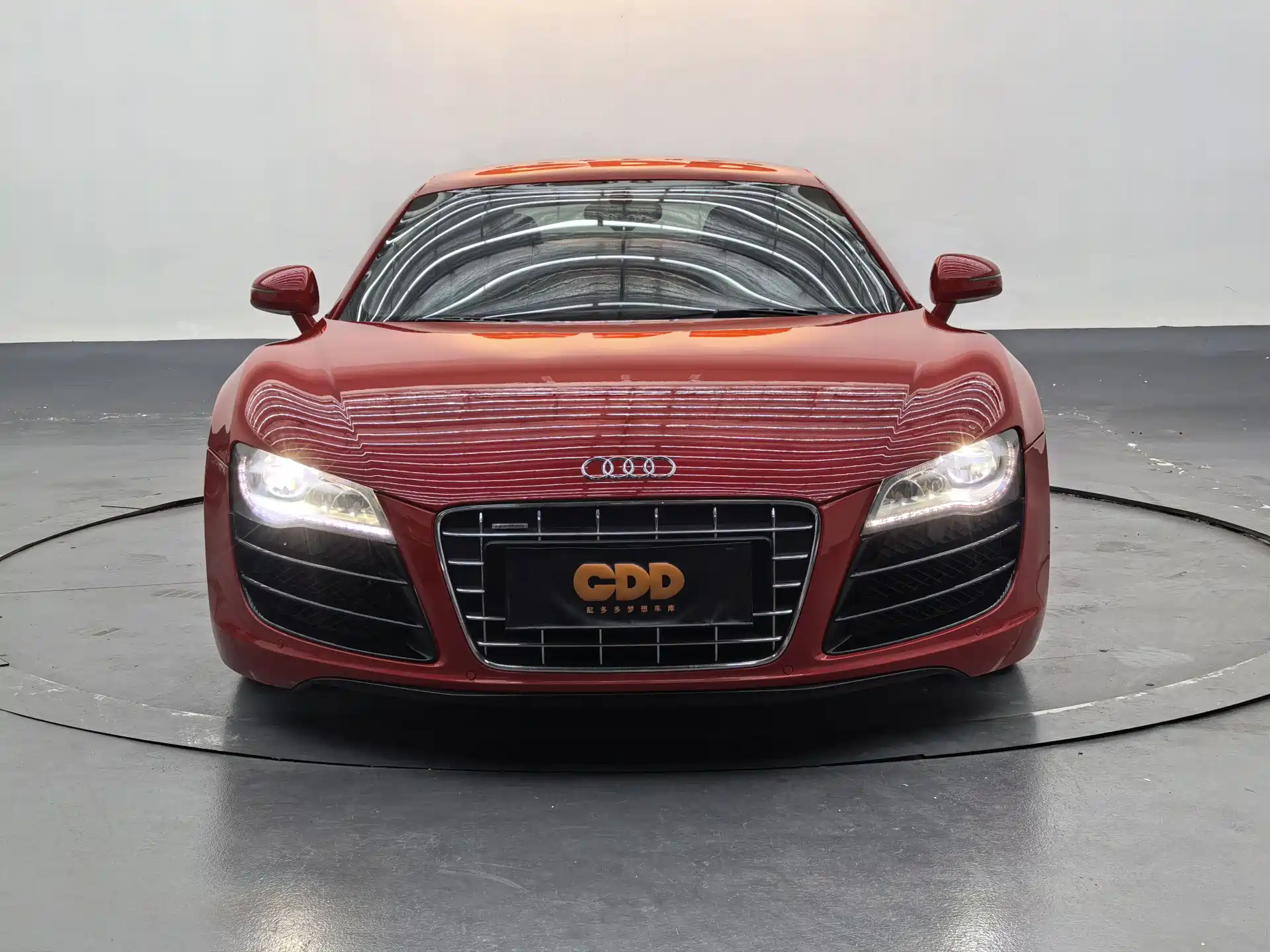 Фото 5 - Audi R8
