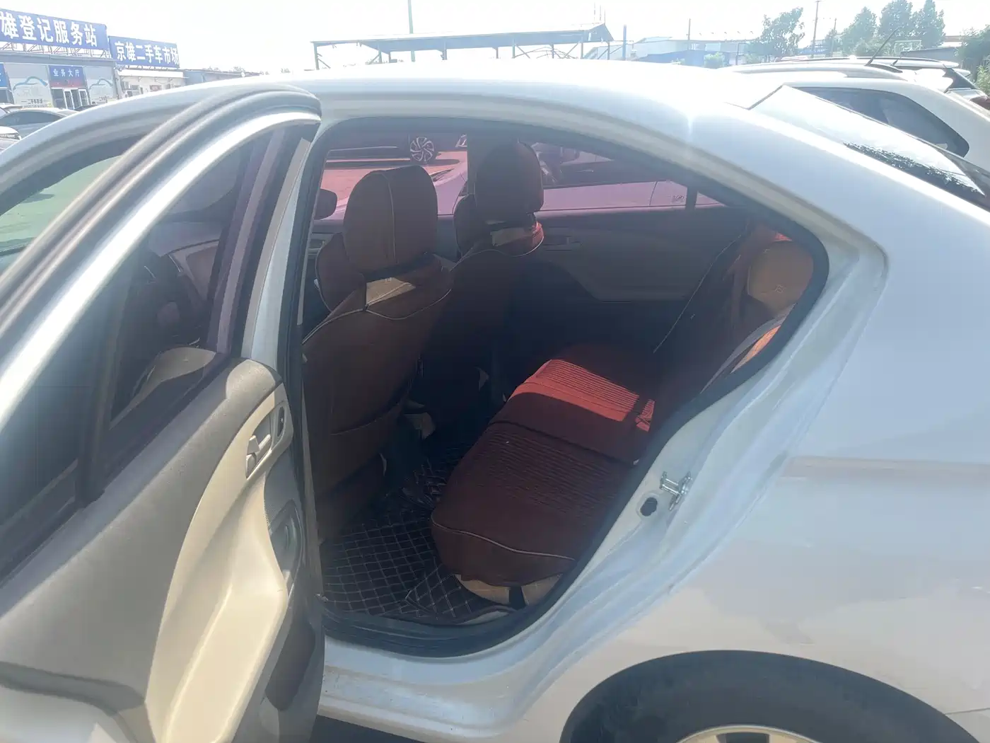Chevrolet Sail 2015 Sail 3 1.3L AMT Ideal Edition фото 7