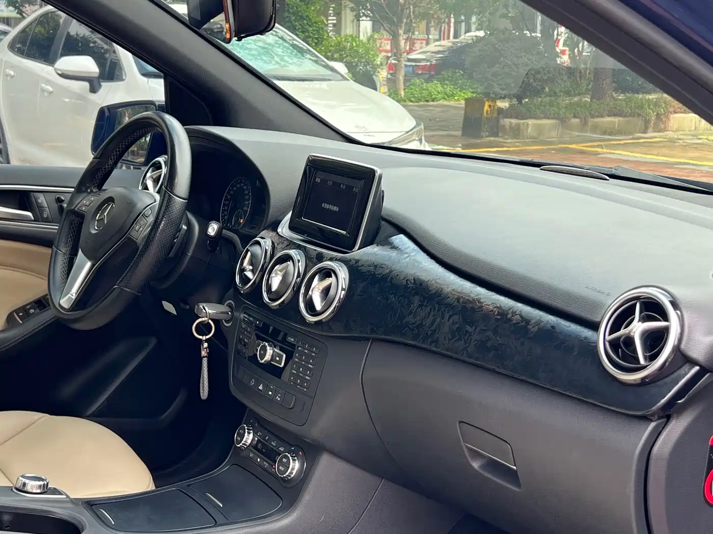 Mercedes-Benz B-Class 2012 B 200 фото 21