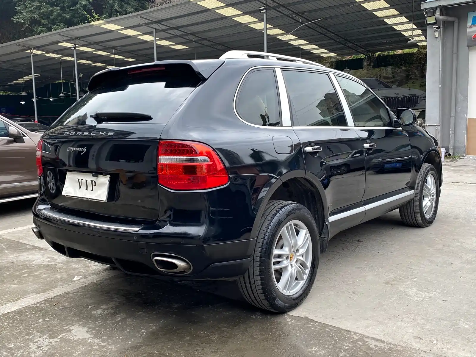 Photo 5 - Porsche Cayenne