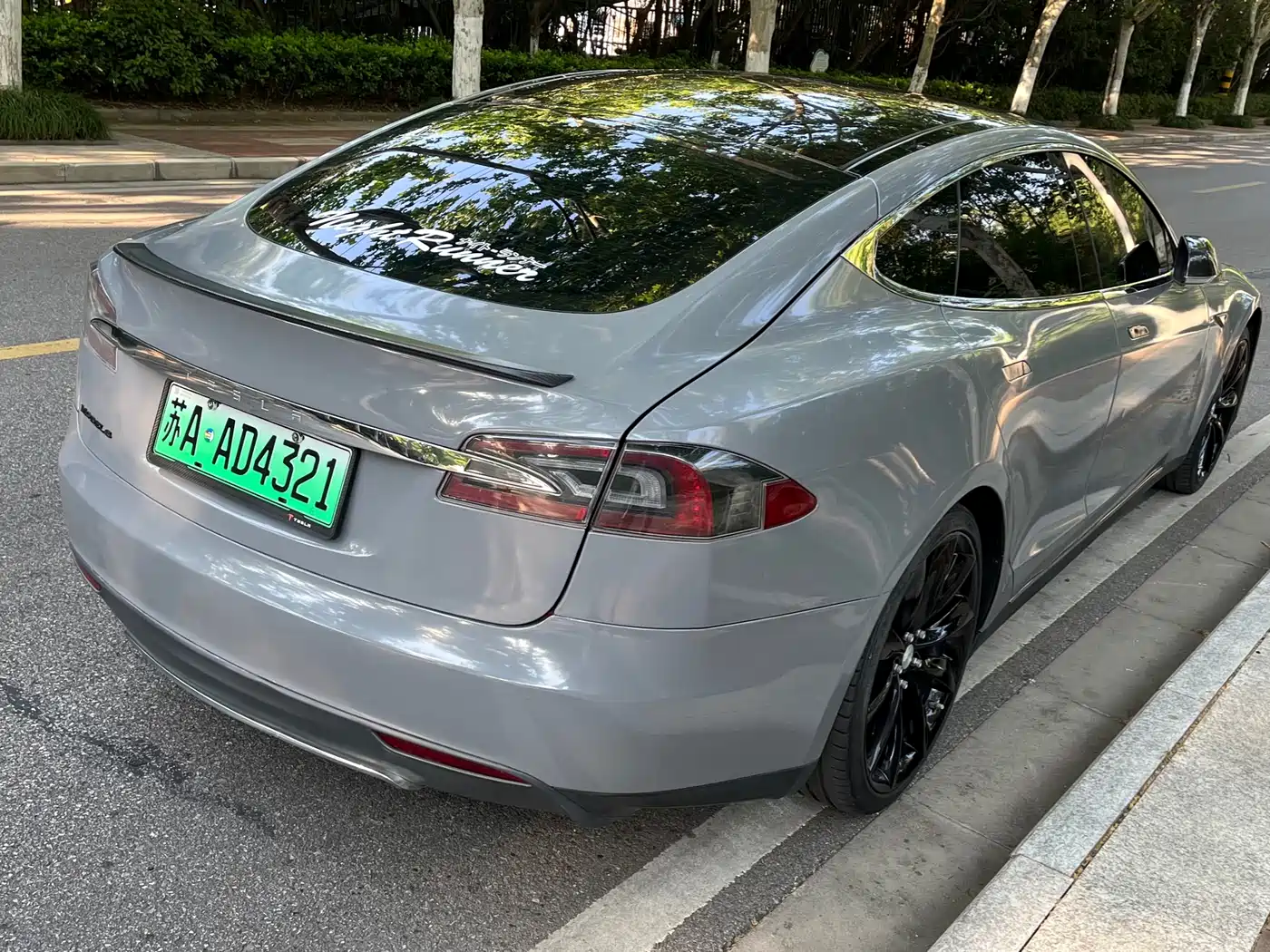Tesla Model S 2015 2014 Model S P85