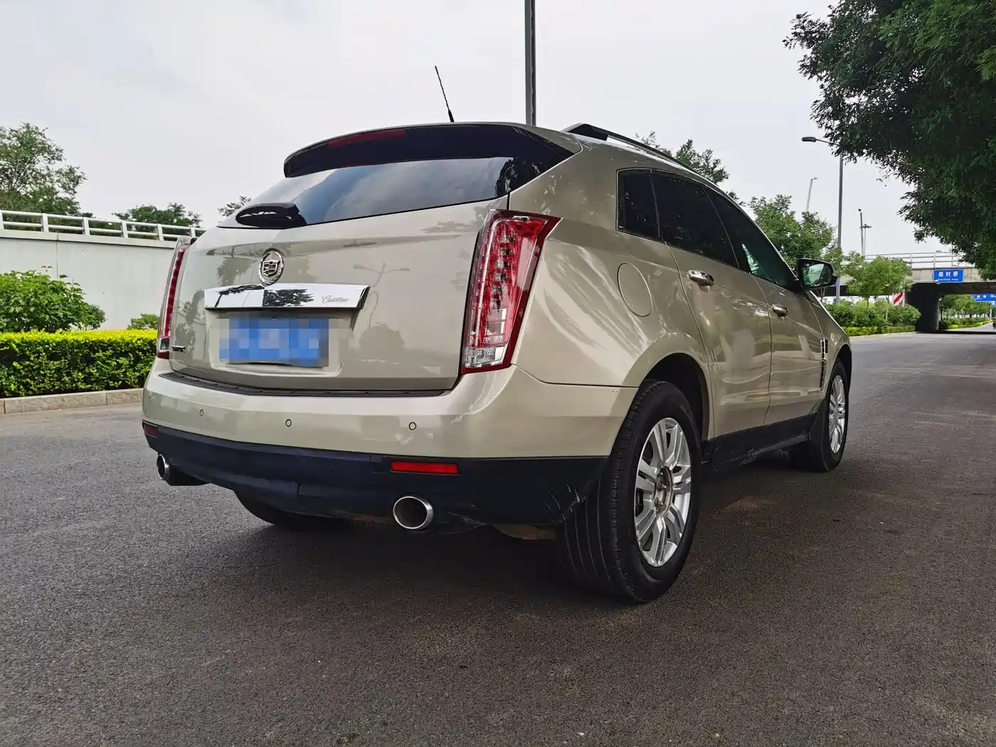 Cadillac SRX 2011 Model 3.0L Luxury фото 2